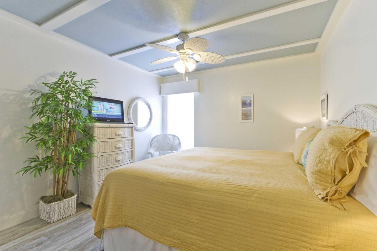 Edge Water Villa South Padre Island Exterior photo